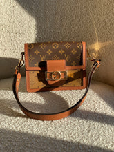 Load image into Gallery viewer, Louis Vuitton Mini Dauphine
