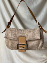 Load image into Gallery viewer, Fendi baguette wool
